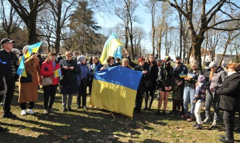 VERCELLI – Solidarietà alla comunità ucraina