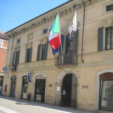 BORGOMERO – Festa dell’Uva: ordinanza di divieto per asporto di bevande in contenitori di vetro e lattine